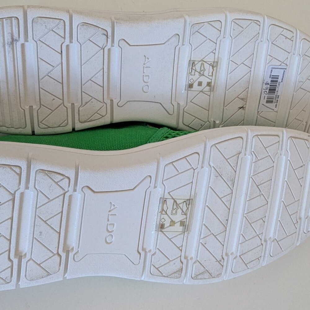 Men's Bright Green Aldo Mesh Canvas Slip-Ons - Men's 9 - Picture 5 of 5